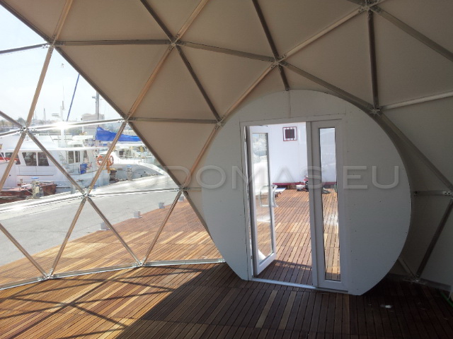 Restaurant futuriste | Dôme en verre Ø8m, Puerto de Ceuta, Spain