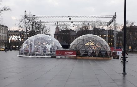 50m² Panoramic Bar Glamping Dome Ø8m | Ice rink in Lukiškės Square, Vilnius