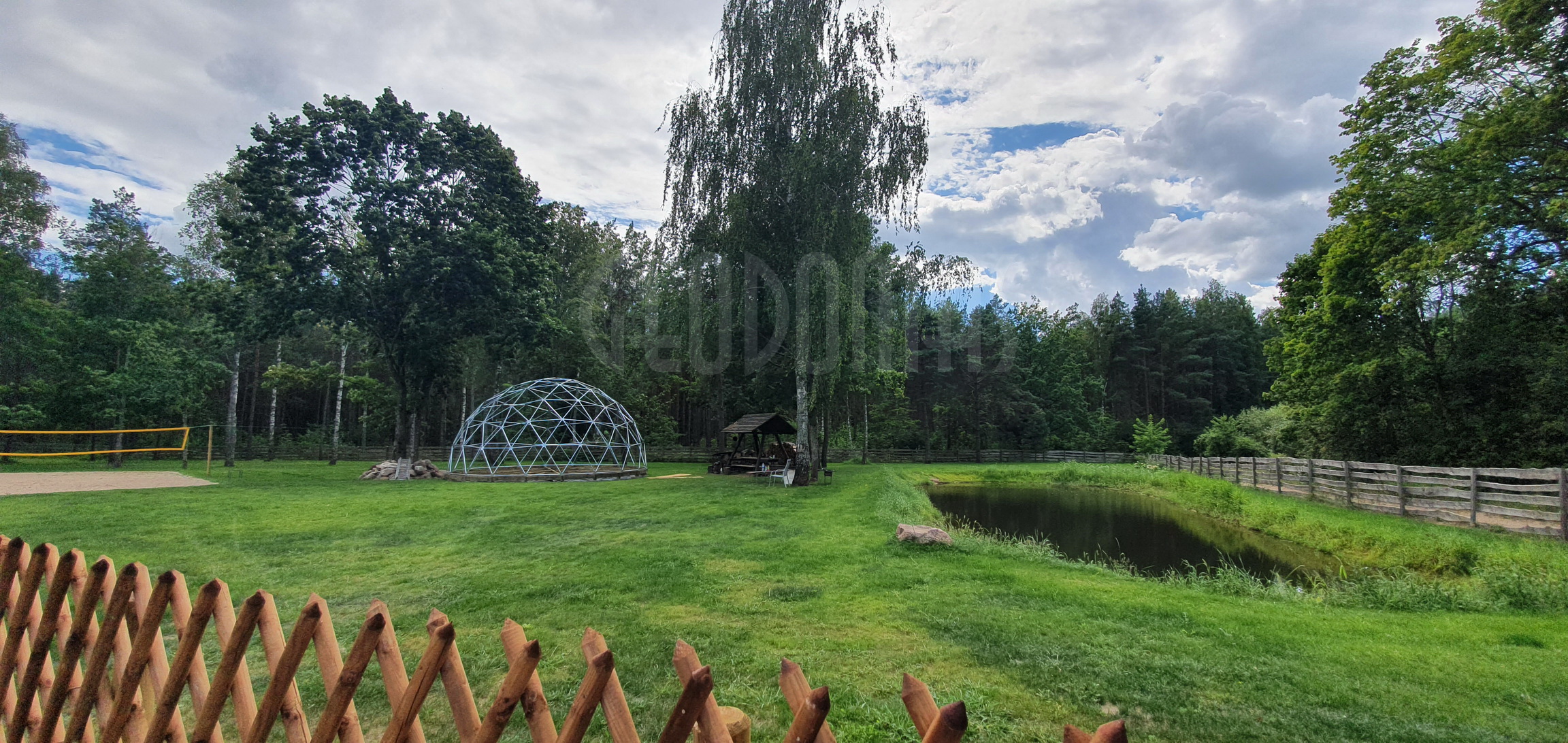 50m² Glamping Dome Ø8m & TREE DOMES | Recreational area