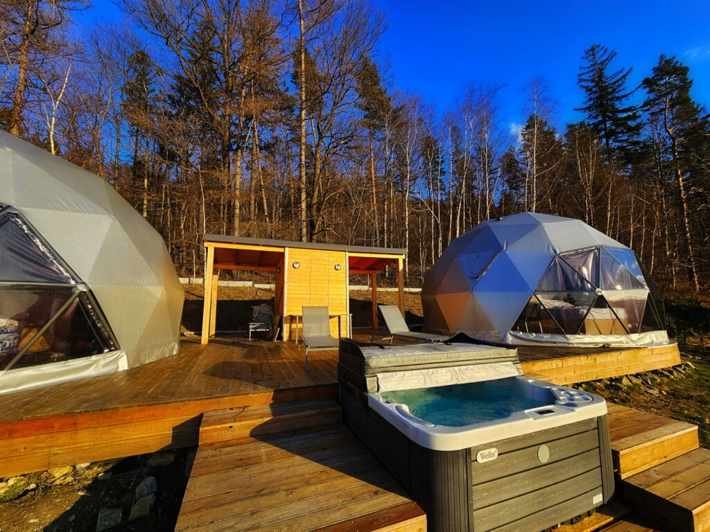 GLAMP 35  Ø6,7m ▪︎ 35m² | TOUTES SAISONS · 38